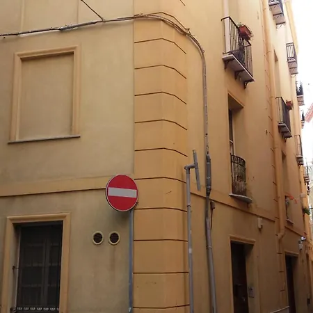 Casa Pablo Castello דירה קליארי